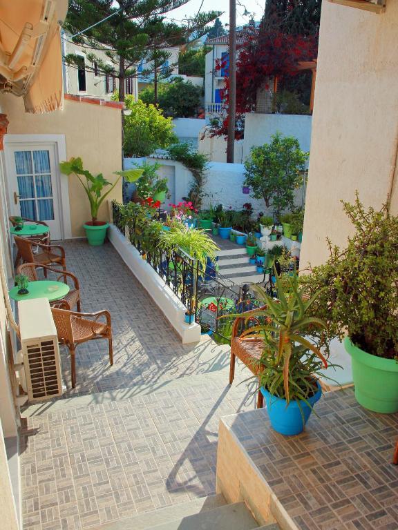 Villa Marina Spetses Island Exterior photo